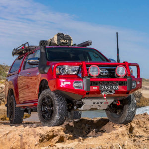 OMEHILUX16MED